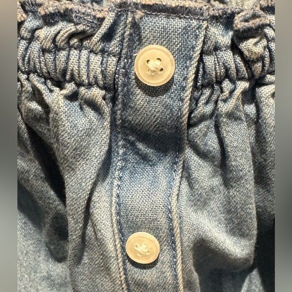 Loft Chambray Ruffle Smocked Button Cami ( medium) - Picture 8 of 13